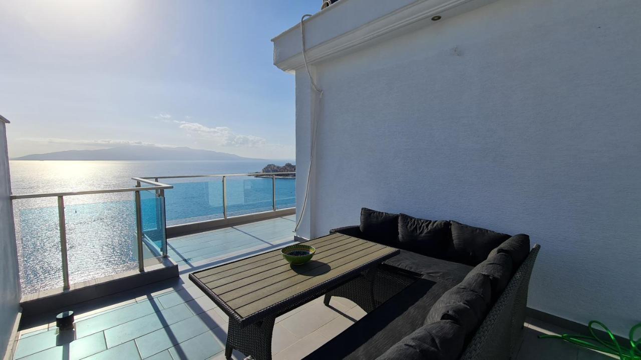 Rocknest Sea View Penthouse Sarandë Exterior foto