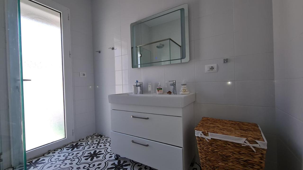 Rocknest Sea View Penthouse Sarandë Exterior foto