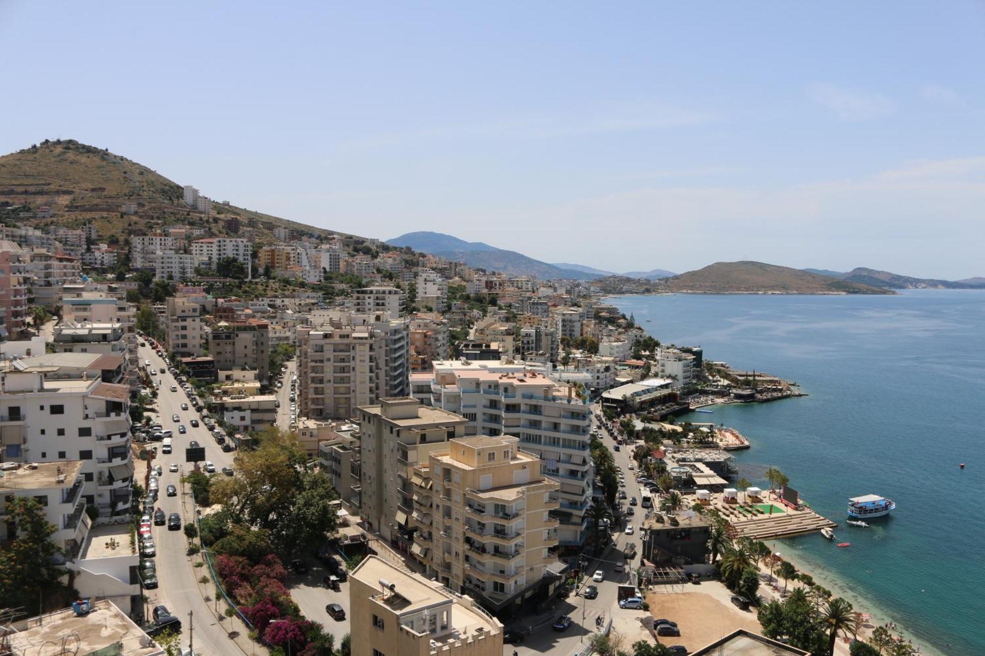 Rocknest Sea View Penthouse Sarandë Exterior foto